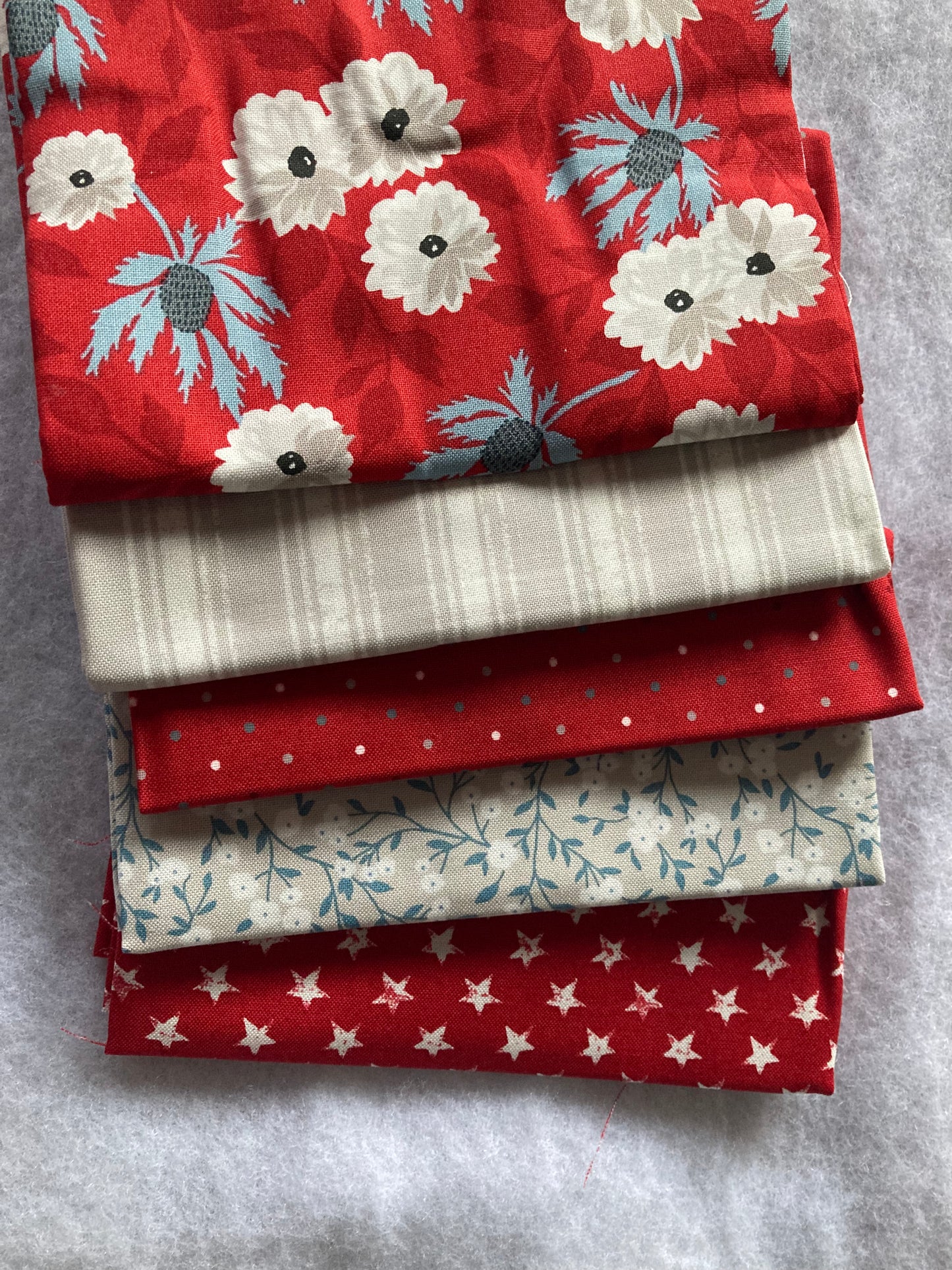 Old Glory Fat Quarter Bundle