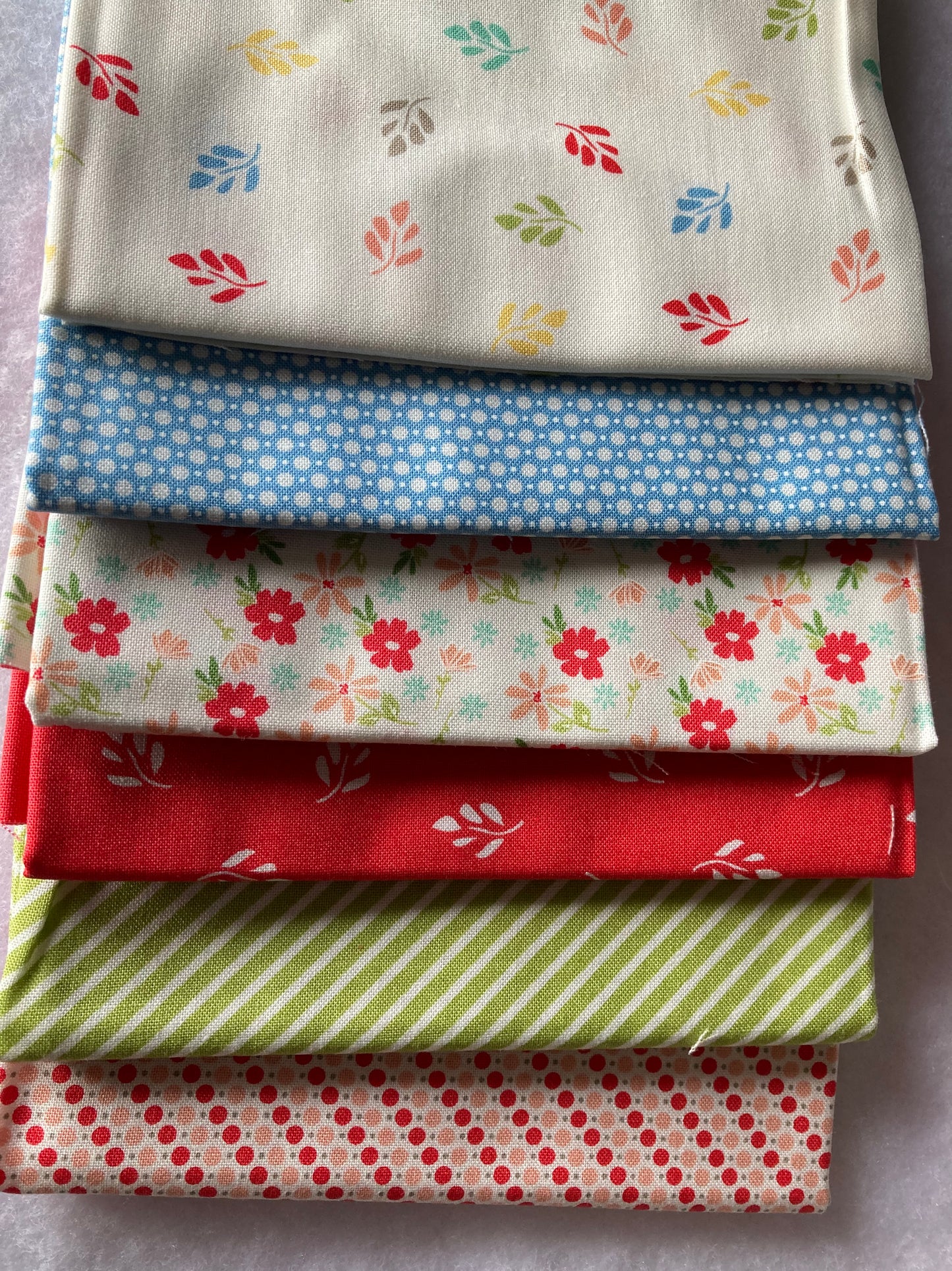 Emma Fat Quarter Bundle
