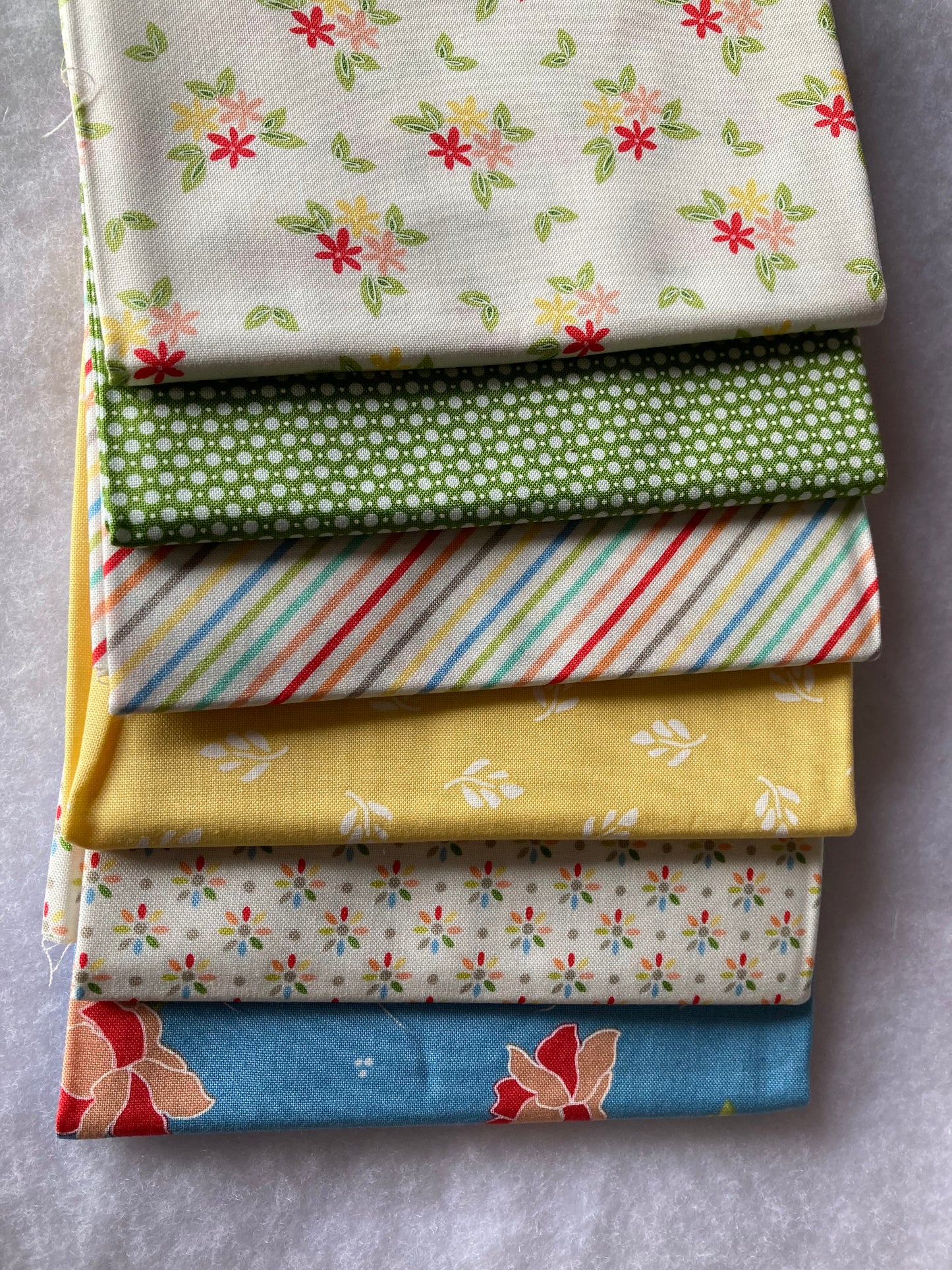 Emma Fat Quarter Bundle