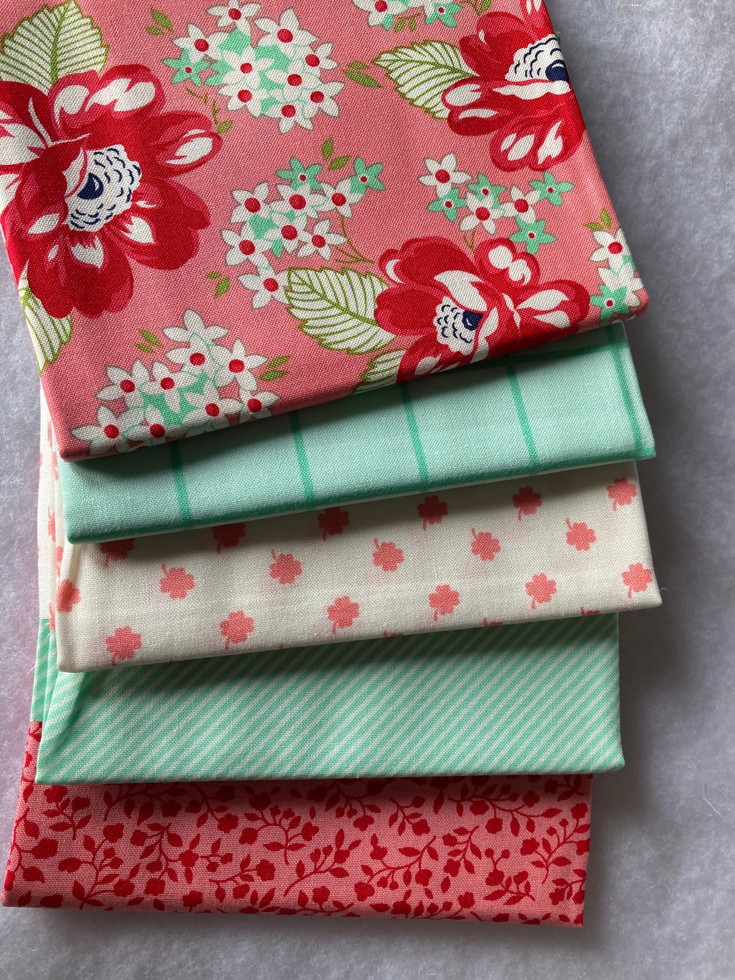 One Fine Day Fat Quarter Bundle
