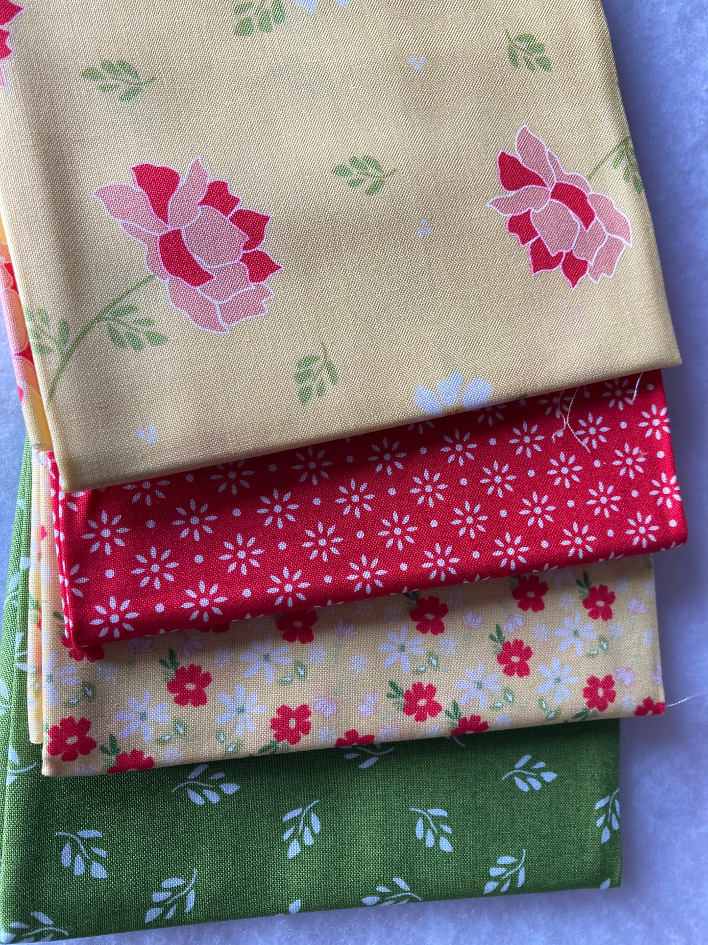 Emma Fat Quarter Bundle