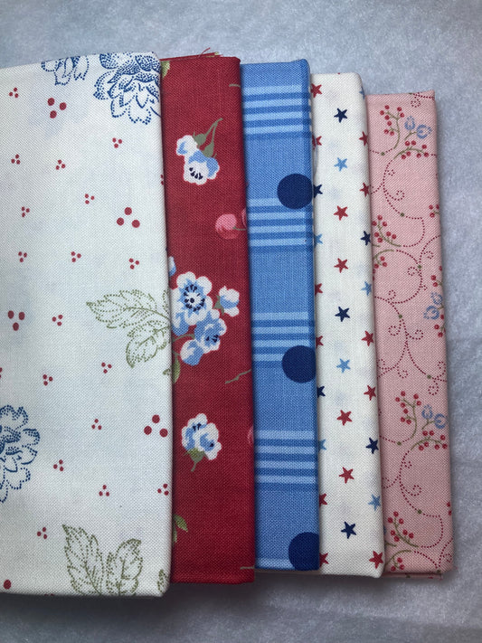 Isabella Fat Quarter Bundle