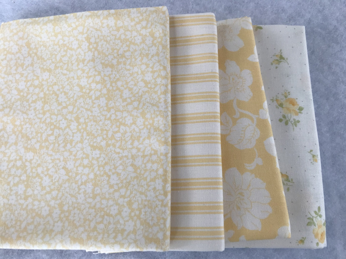 The Shores Fat Quarter Bundle