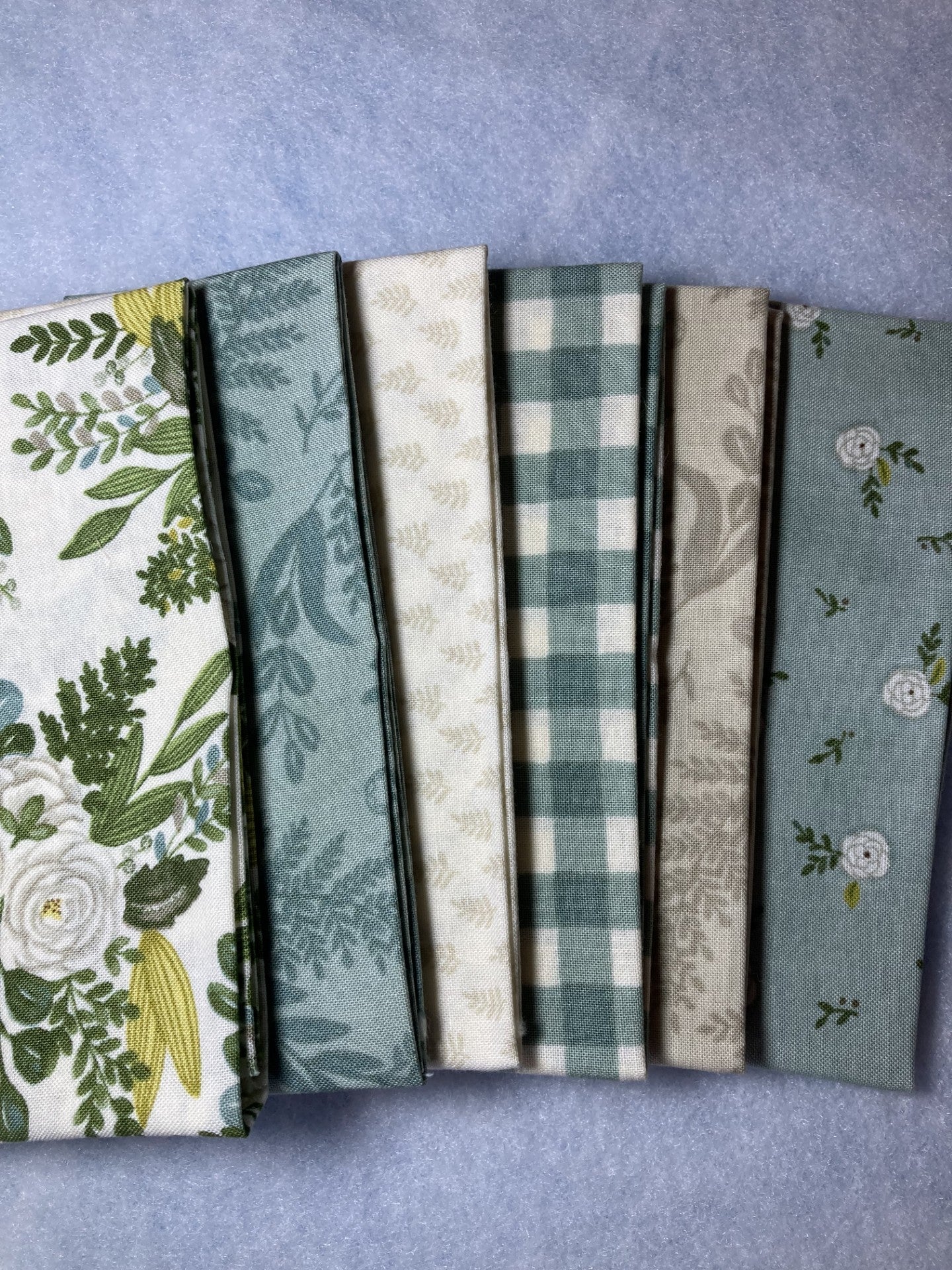 Happiness Blooms Fat Quarter Bundle